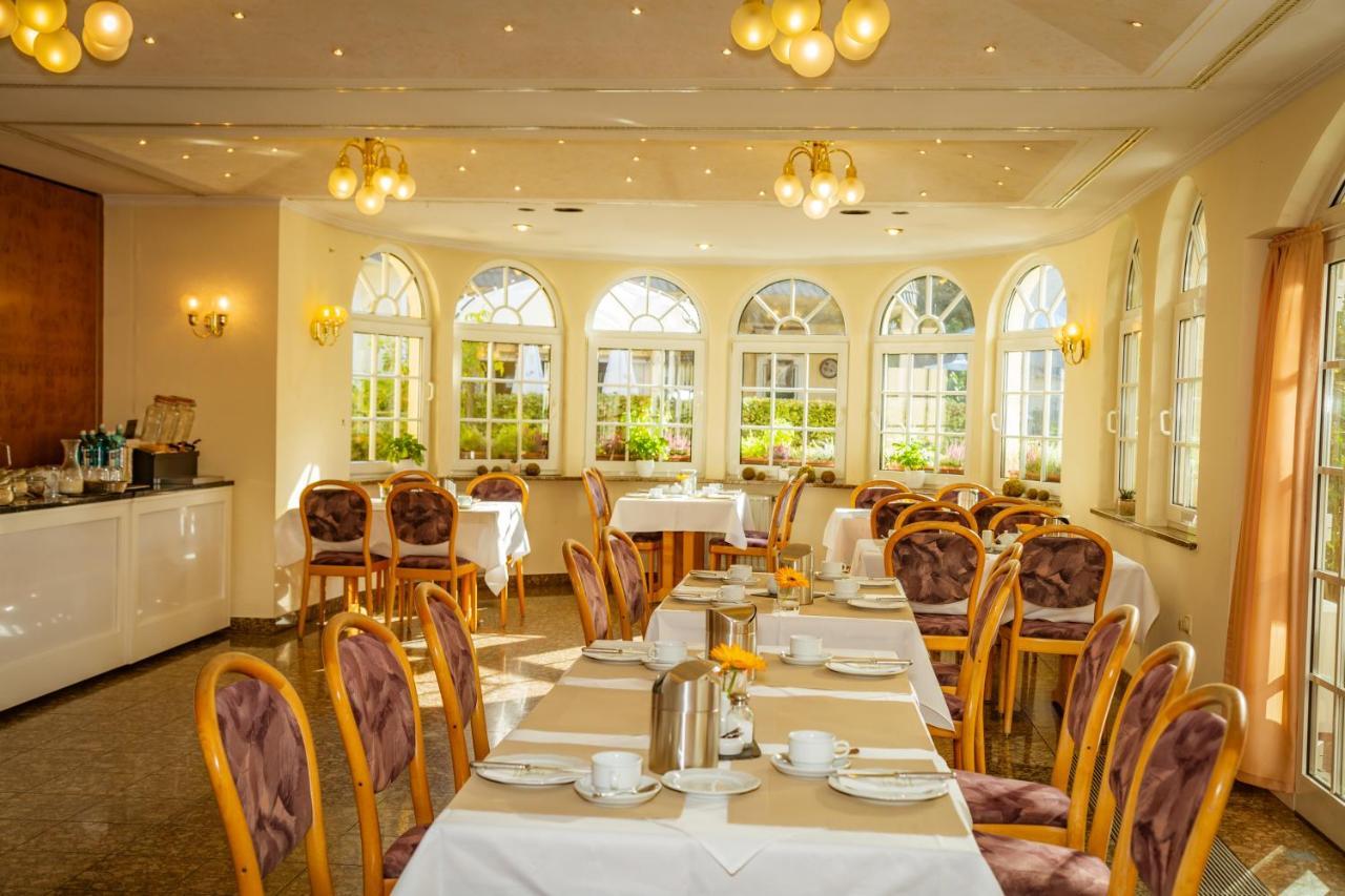Hotel-Restaurant Zur Krone Loehnberg Экстерьер фото