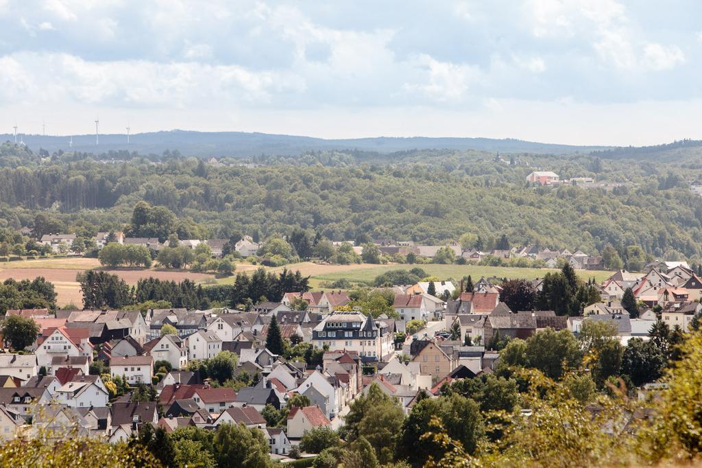 Hotel-Restaurant Zur Krone Loehnberg Экстерьер фото
